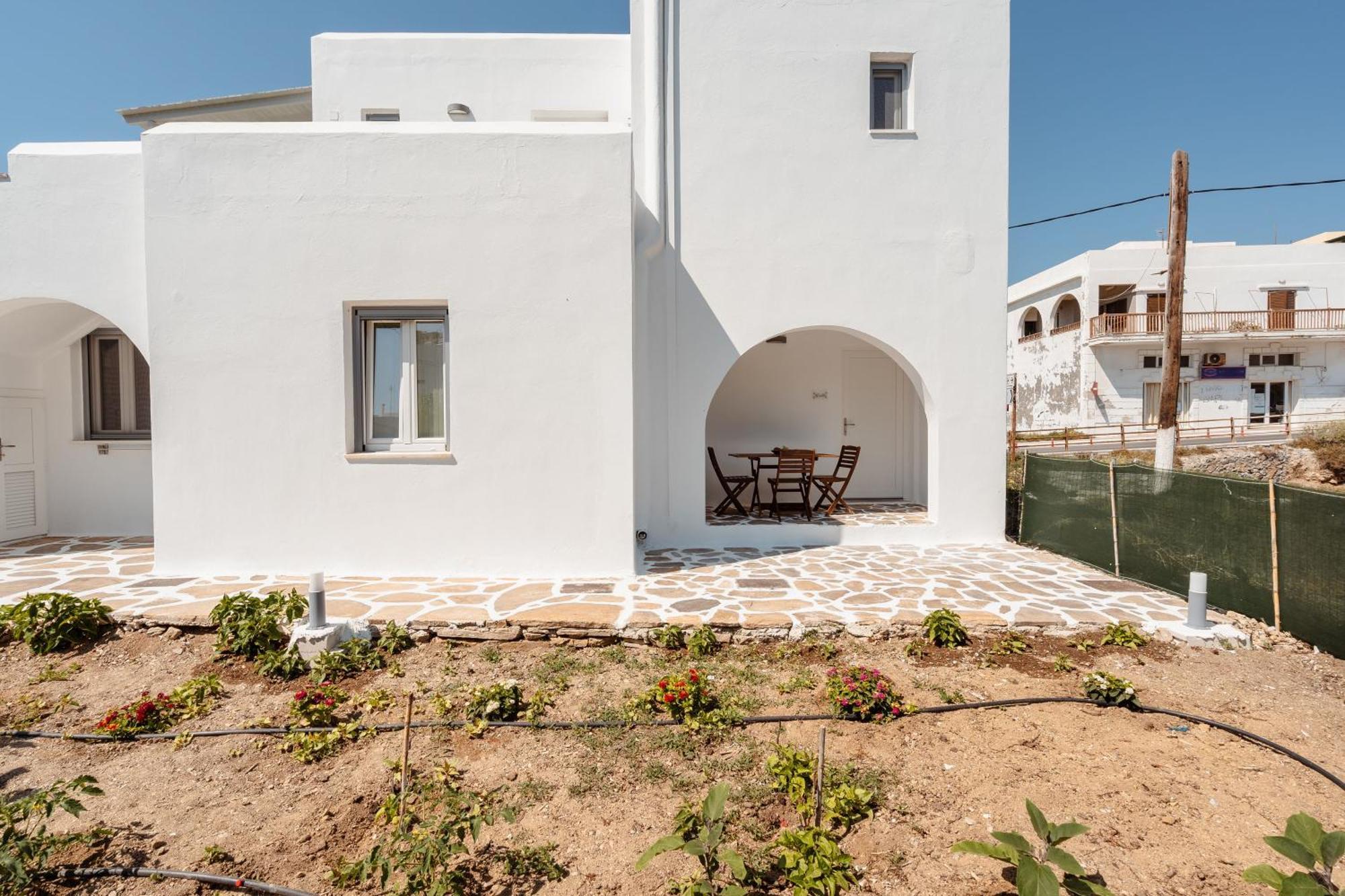Celestial Seaview Apartments- Ariadne Naxos City Exterior photo